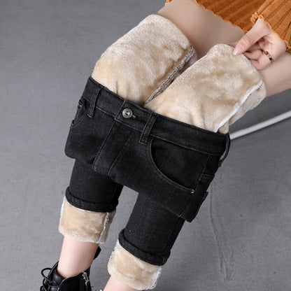 ג׳ינס עם בטנה מחממת דגם ׳מייל׳